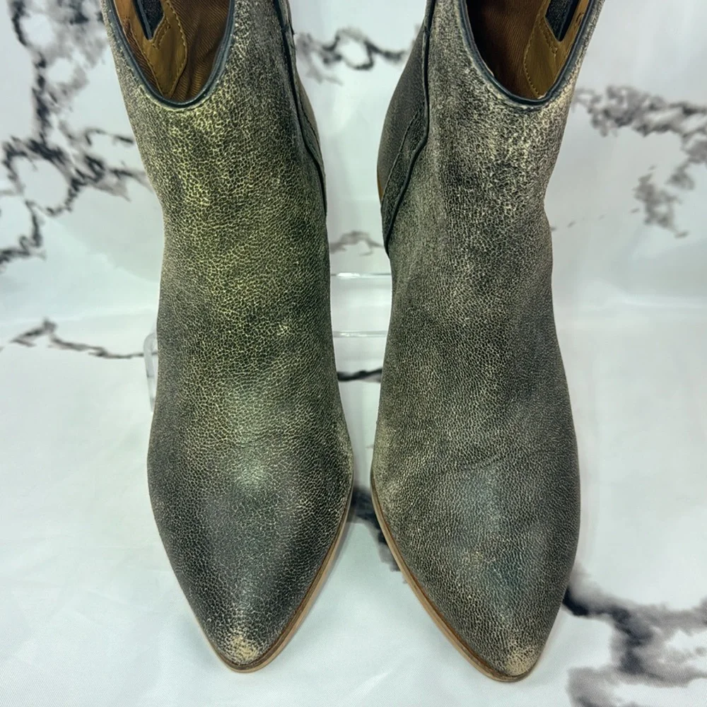 Frye & Co Malley Ankle Boots Leather Pull Tab Distressed Stacked Heel Western